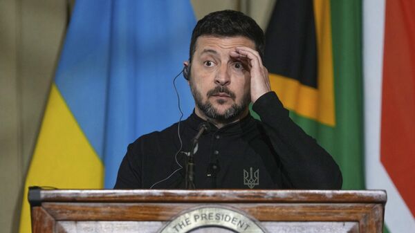 O presidente da Ucrânia, Vladimir Zelensky, durante coletiva de imprensa conjunta com o presidente da África do Sul, Cyril Ramaphosa, no Union Buildings, em Pretória. África do Sul, 24 de abril de 2025 - Sputnik Brasil