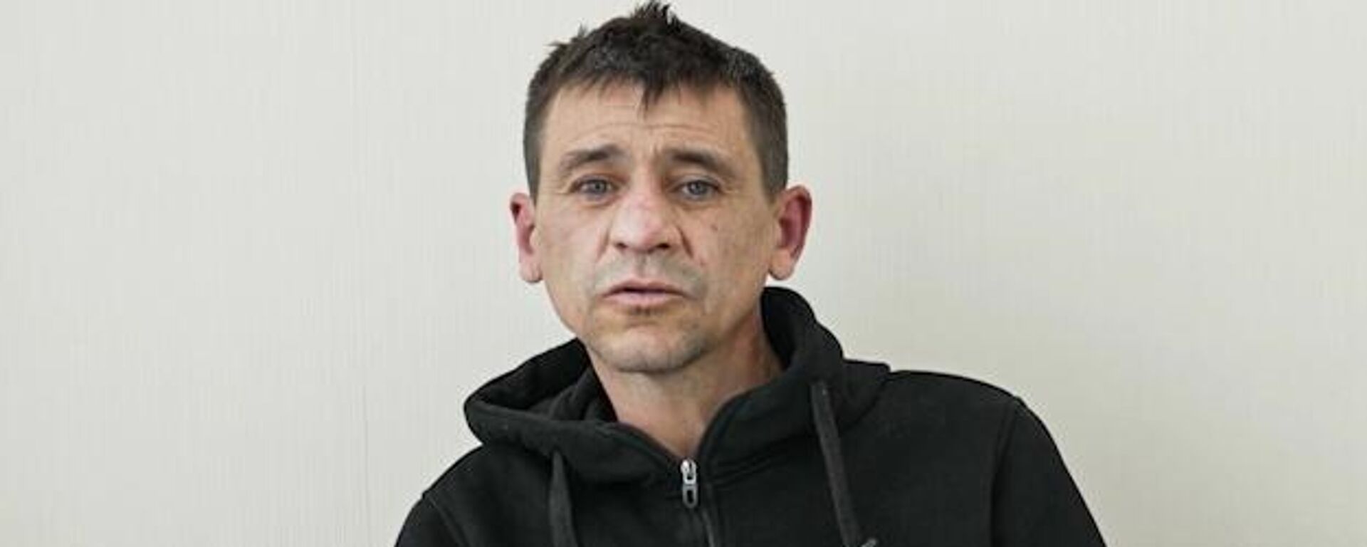 Agente dos serviços especiais ucranianos detido pelo Serviço Federal de Segurança da Rússia (FSB), Ignat Kuzin, confessa o atentado terrorista que matou o tenente-general Yaroslav Moskalik, em 26 de abril de 2025 - Sputnik Brasil, 1920, 26.04.2025