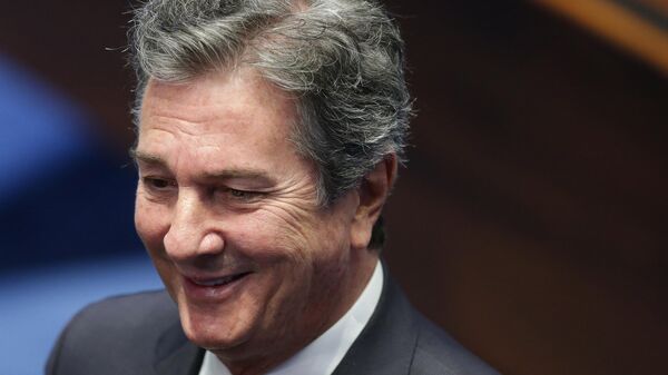 Ex-presidente Fernando Collor de Mello comparece ao Senado para julgamento de impeachment da presidente suspensa Dilma Rousseff, em Brasília, 29 de agosto de 2016 - Sputnik Brasil