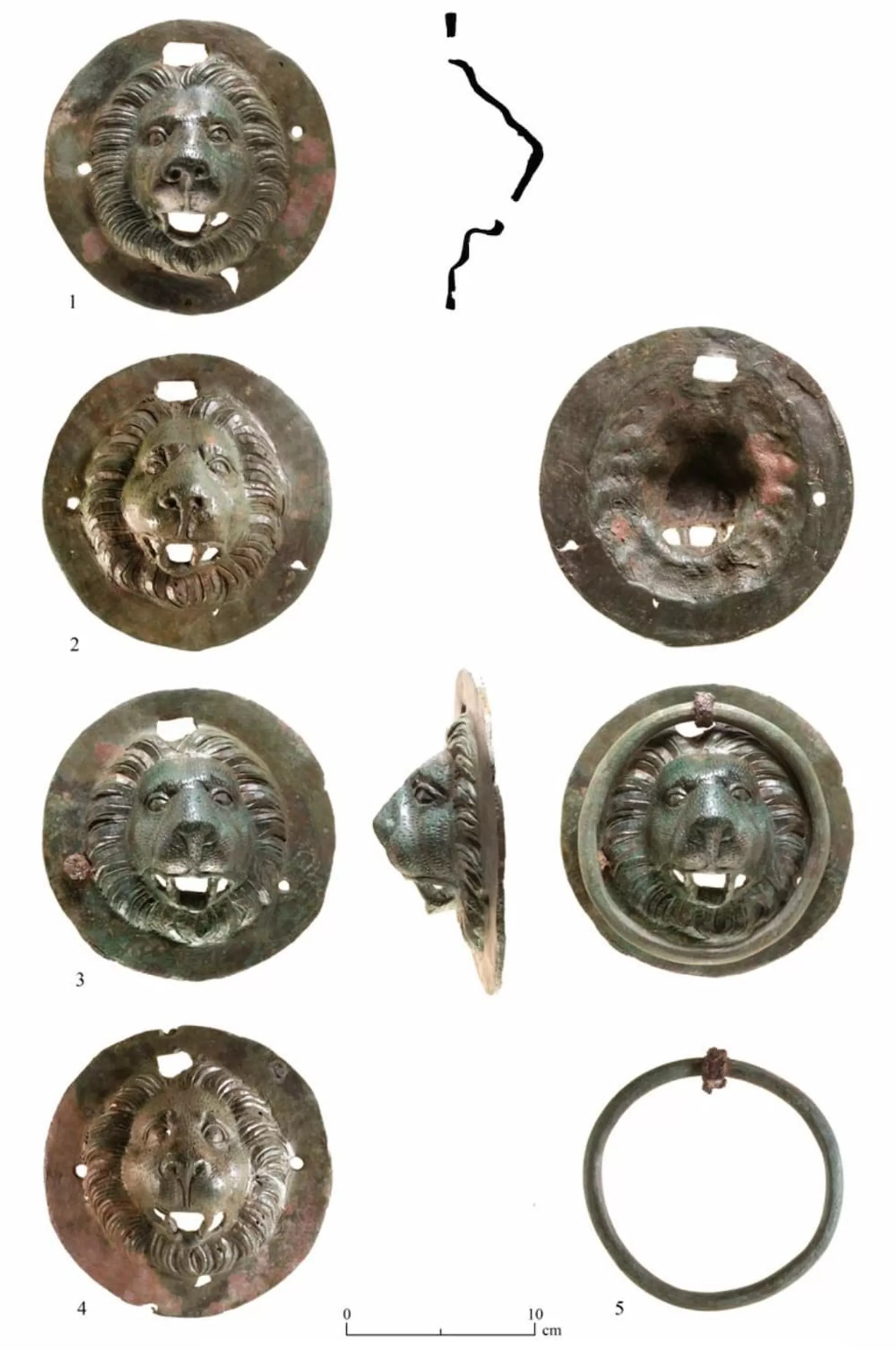 As quatro alças de bronze em forma de cabeça de leão de Khirbat Ibreika - Sputnik Brasil, 1920, 30.04.2025