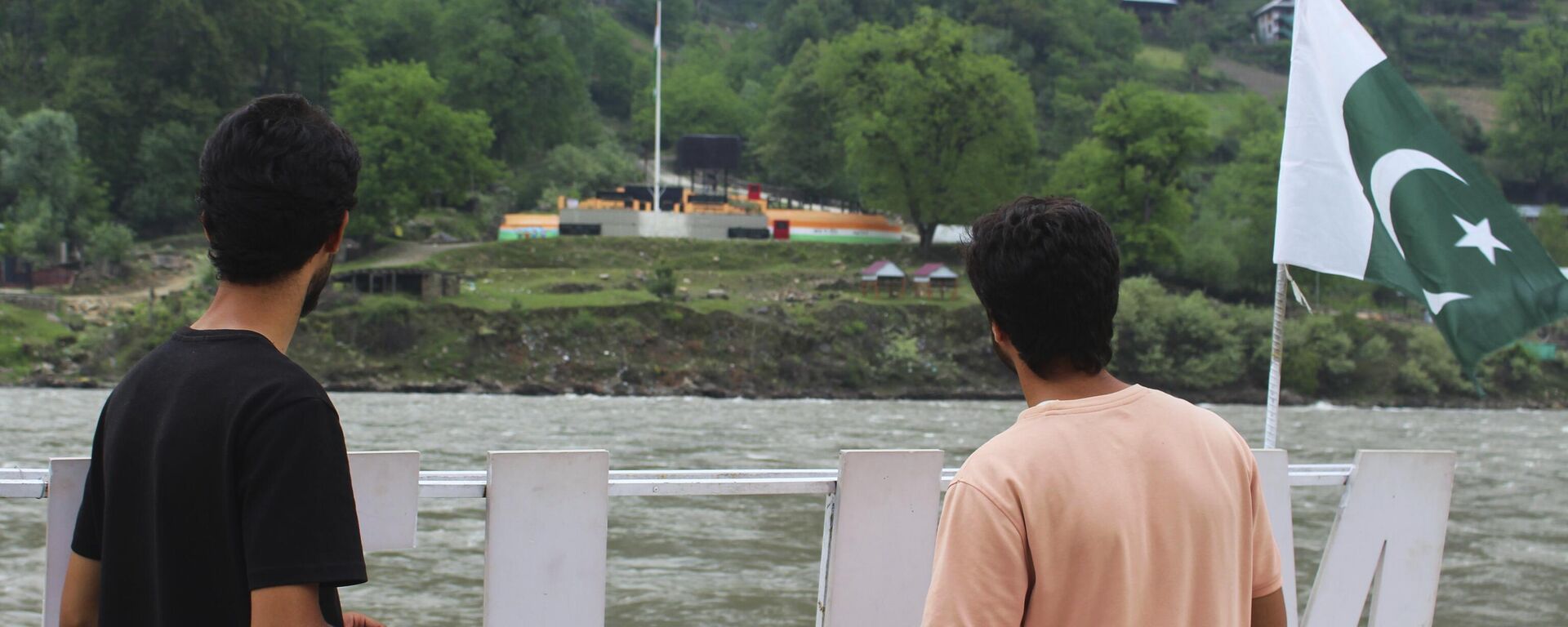 Fronteira indiana-paquistanesa.  - Sputnik Brasil, 1920, 02.05.2025