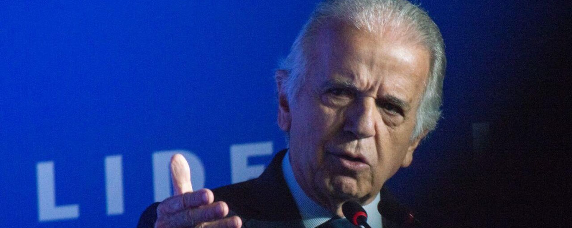 Ministro da Defesa, José Mucio, lamenta o desgaste institucional das Forças Armadas após os atos de 8 de janeiro durante discurso no LIDE. São Paulo, 5 de maio de 2025 - Sputnik Brasil, 1920, 04.08.2026