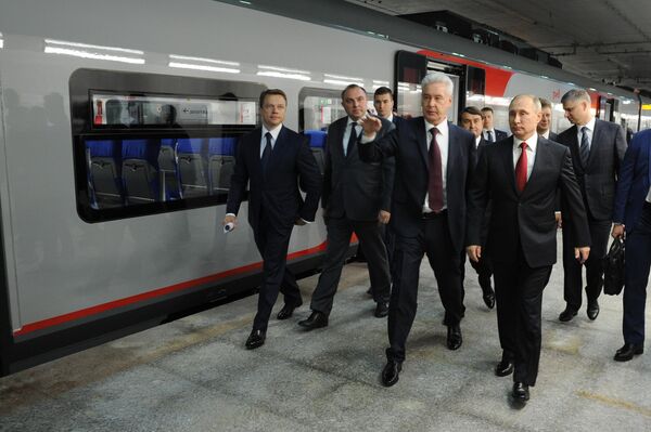 10 de setembro de 2016. Presidente da Rússia Vladimir Putin participa da cerimônia de inauguração do Anel Central de Moscou - Sputnik Brasil
