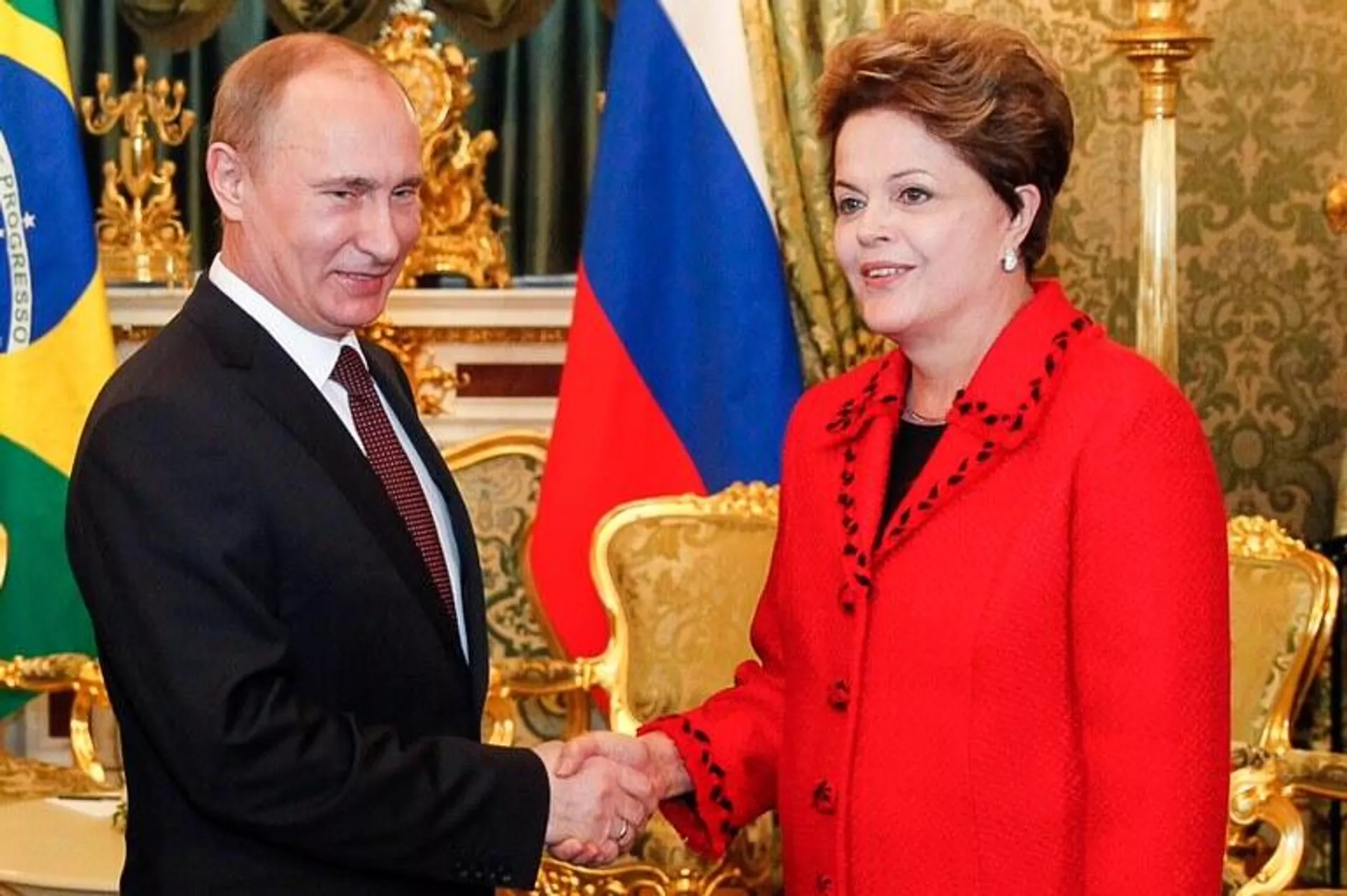 Dilma Rousseff durante encontro com Vladimir Putin, em Moscou. Rússia, 14 de dezembro de 2012 - Sputnik Brasil, 1920, 07.05.2025