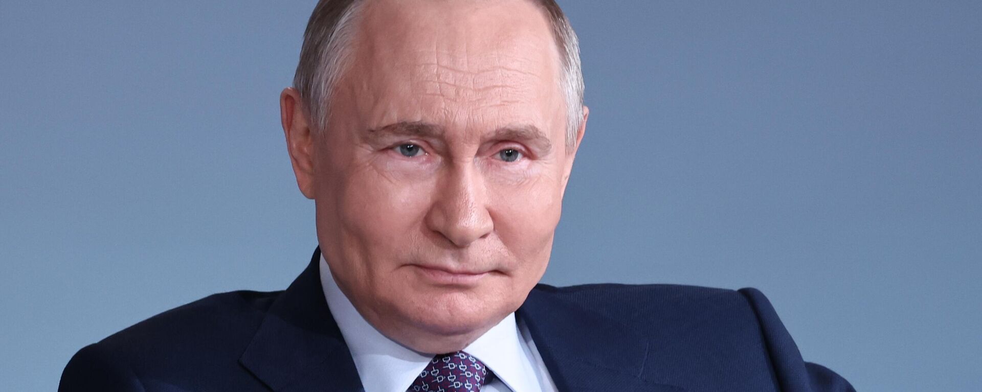 Vladimir Putin durante uma reunião com participantes da maratona educacional Conhecimento.Primeiro, em Moscou. Rússia, 30 de abril de 2025 - Sputnik Brasil, 1920, 07.05.2025