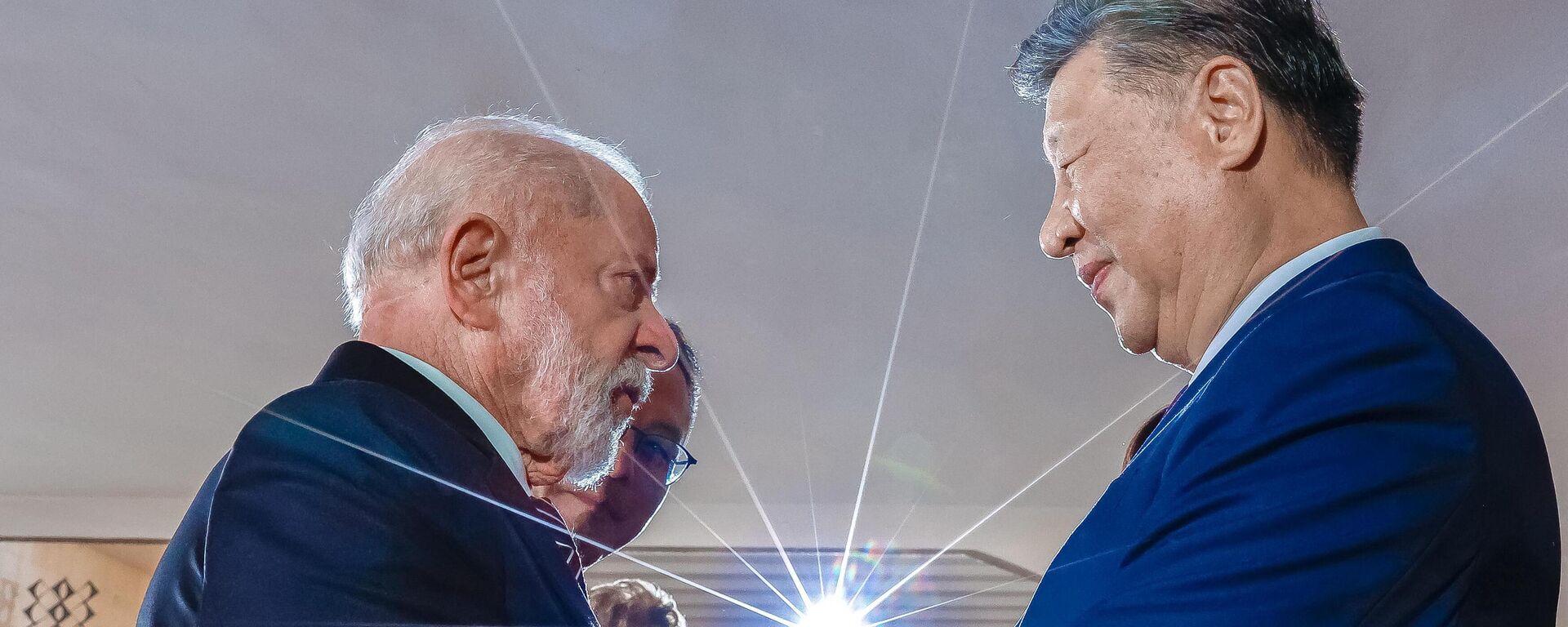 O presidente do Brasil, Luiz Inácio Lula da Silva, durante jantar oferecido a seu homólogo chinês, Xi Jinping, no Palácio Itamaraty. Brasília, Brasil, 20 de novembro de 2023 - Sputnik Brasil, 1920, 11.05.2025