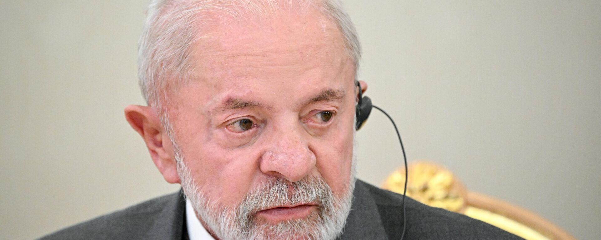 Presidente do Brasil, Luis Inácio Lula da Silva, durante encontro bilateral com homólogo russo, Vladimir Putin, em 9 de maio de 2025 - Sputnik Brasil, 1920, 17.06.2025