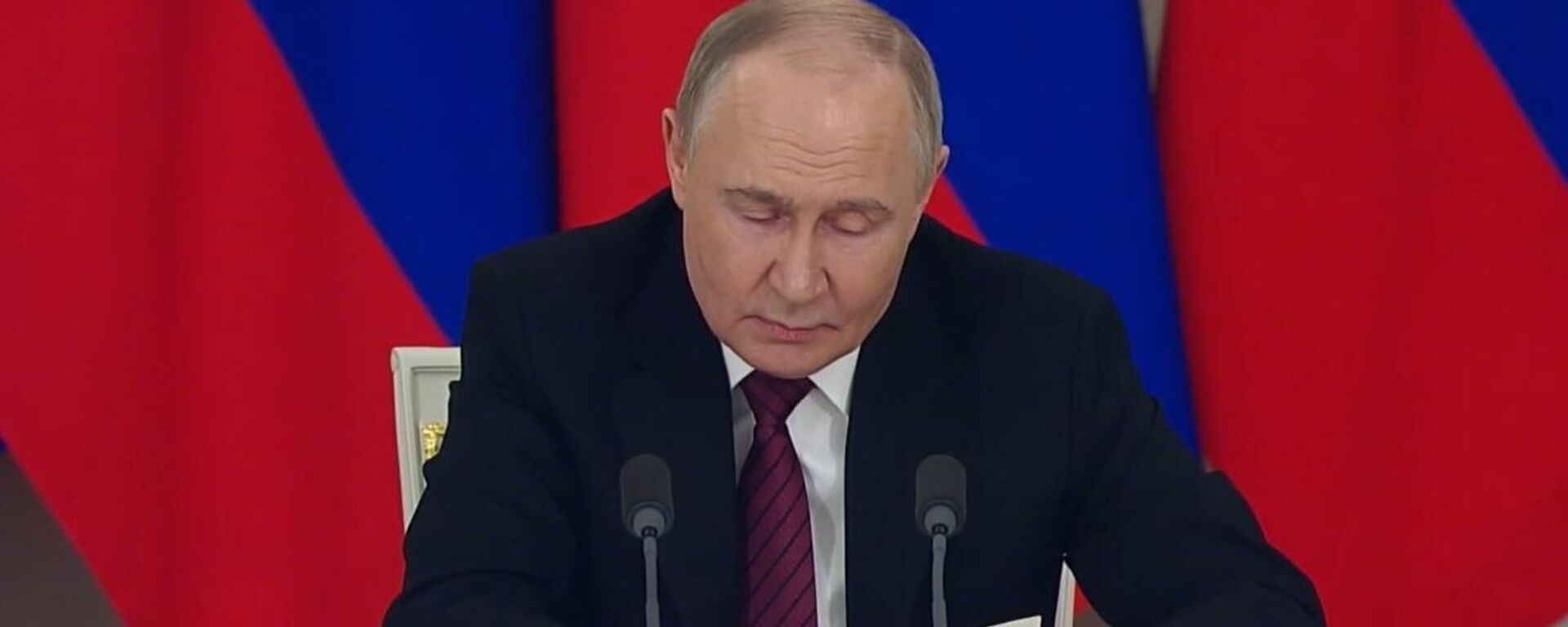 Putin propõe negociação direta com a Ucrânia em Istambul - Sputnik Brasil, 1920, 10.05.2025