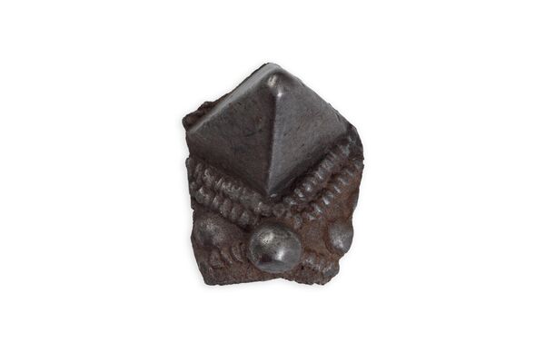 Fragmento da cabeça de uma arma de bronze do século XII descoberta na região russa de Tula - Sputnik Brasil