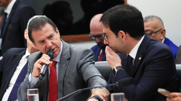 Ministro do Trabalho e Emprego, Luiz Marinho, fala durante audiência da Comissão de Trabalho na Câmara dos Deputados. Brasília (DF), 7 de maio de 2025 - Sputnik Brasil