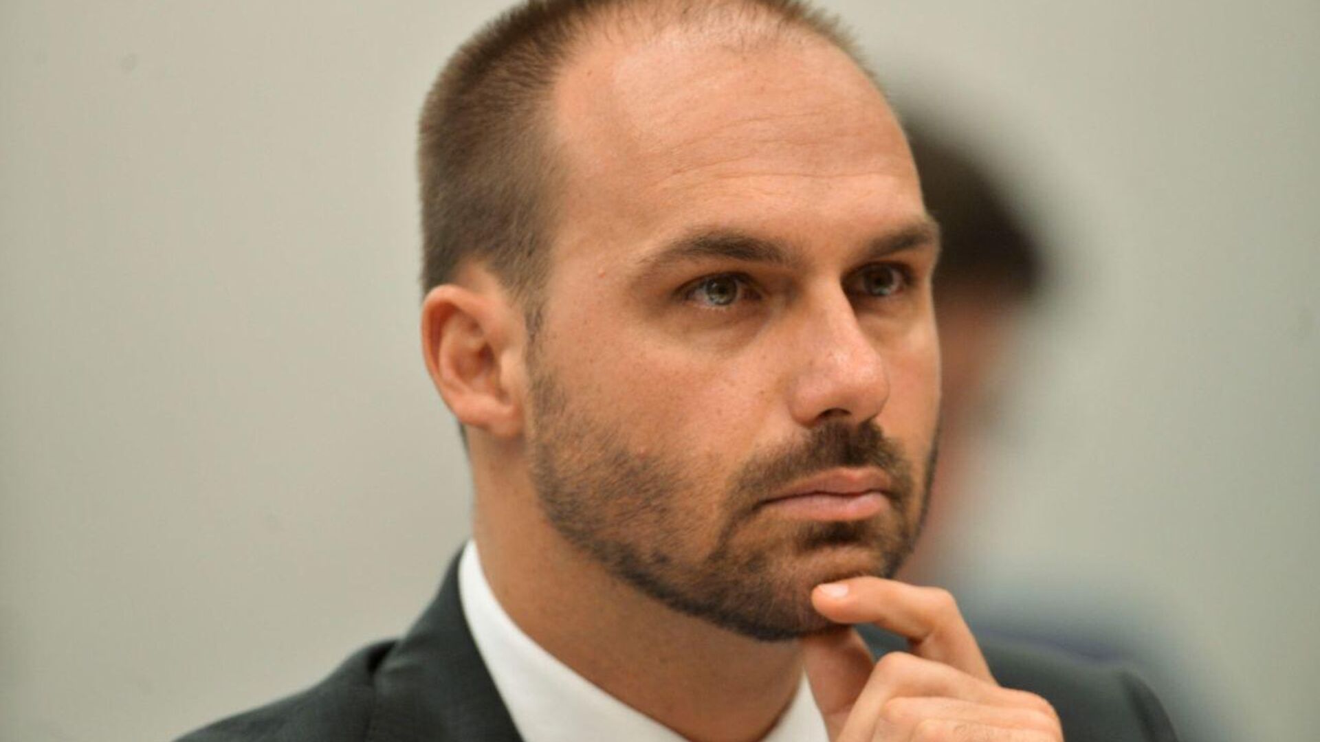 Eduardo Bolsonaro sob investigação internacional: STF convoca diplomatas brasileiros nos EUA Eduardo Bolsonaro sob investigação internacional: STF convoca diplomatas brasileiros nos EUA - Sputnik Brasil, 1920, 26.05.2025