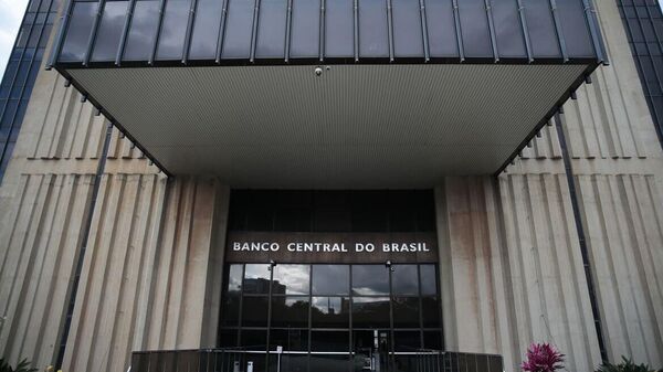 Banco Central desenvolve sistema para bloquear aberturas de contas fraudulentas - Sputnik Brasil