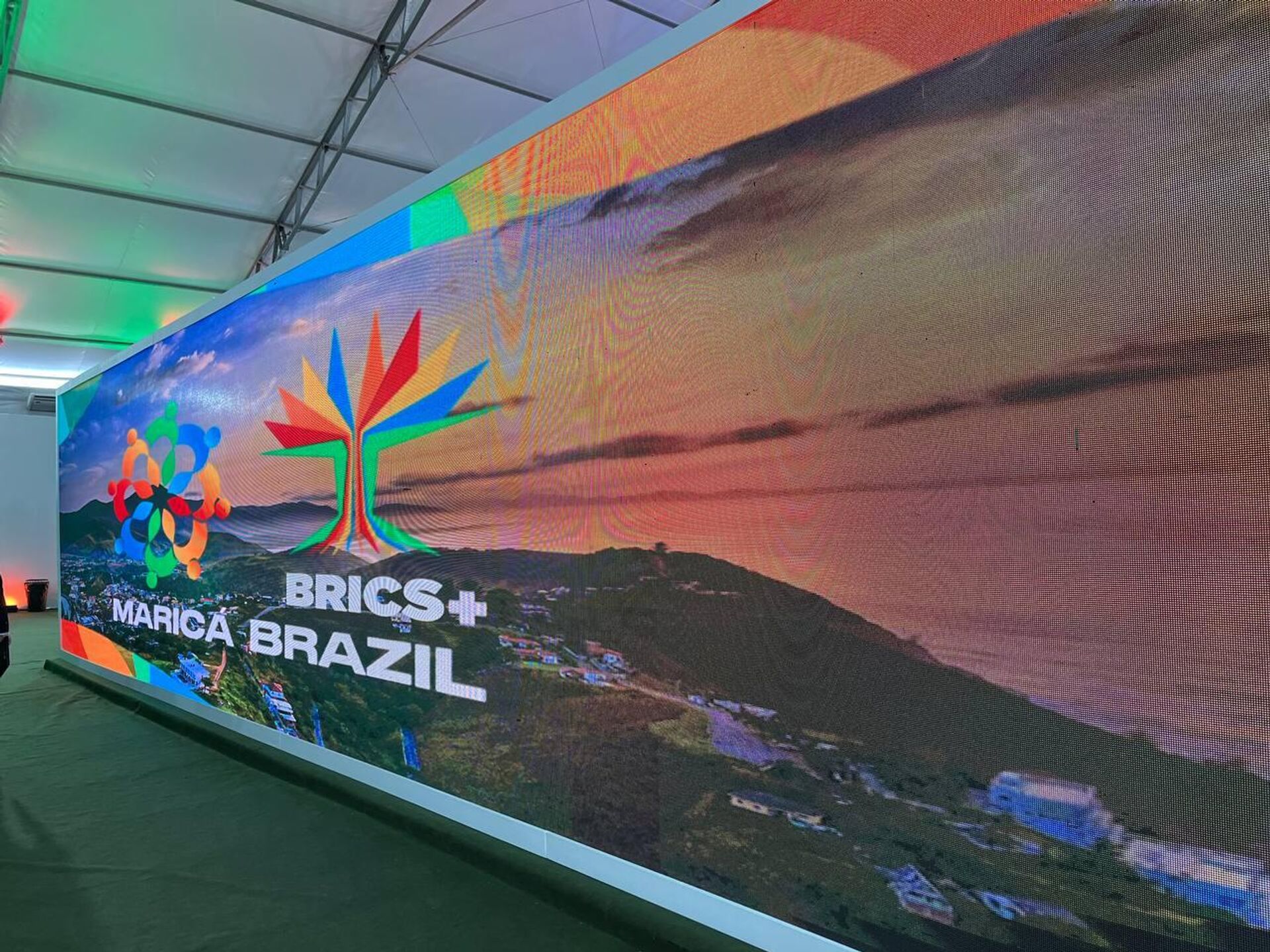 A 1ª Assembleia Geral da Associação de Cidades e Municípios do BRICS+ (ACM BRICS+), em Maricá, no estado do Rio de Janeiro. Brasil, 27 de maio de 2025 - Sputnik Brasil, 1920, 27.05.2025