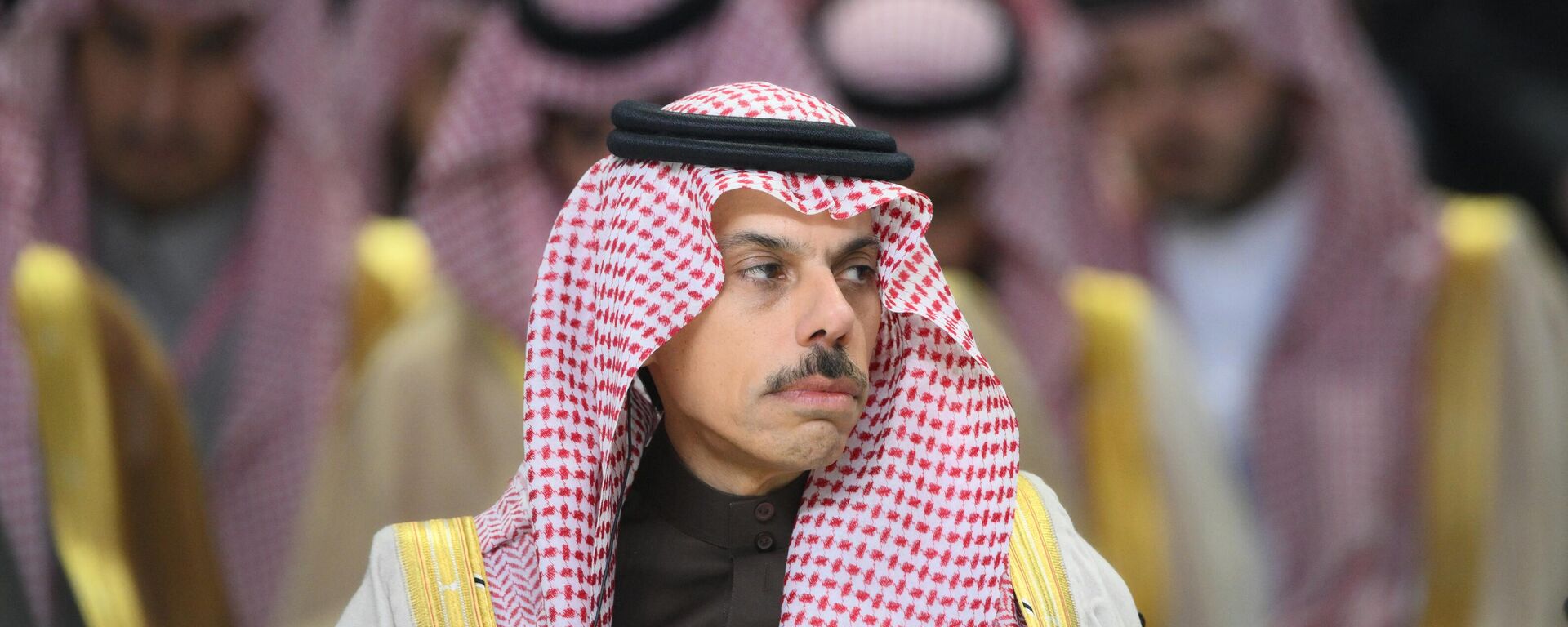 O Ministro das Relações Exteriores da Arábia Saudita, Faisal bin Farhan Al Saud, na sessão plenária da 16ª Cúpula do BRICS em 24 de outubro de 2024 - Sputnik Brasil, 1920, 01.06.2025