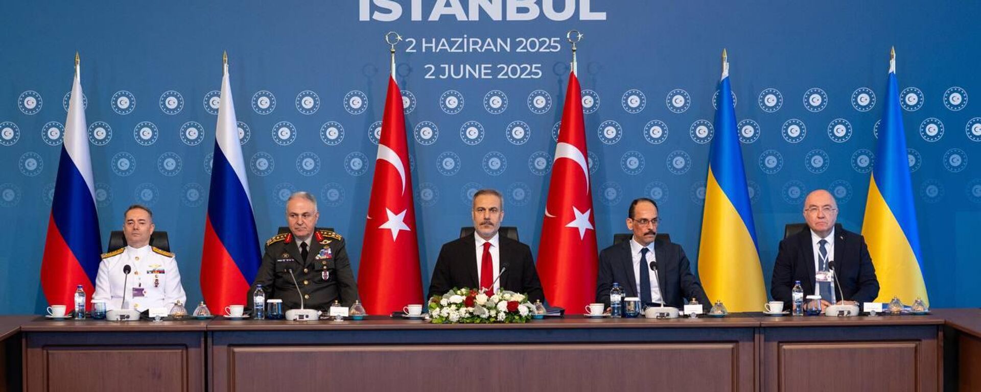  Segunda rodada de negociações entre Rússia e Ucrânia começa em Istambul - Sputnik Brasil, 1920, 02.06.2025