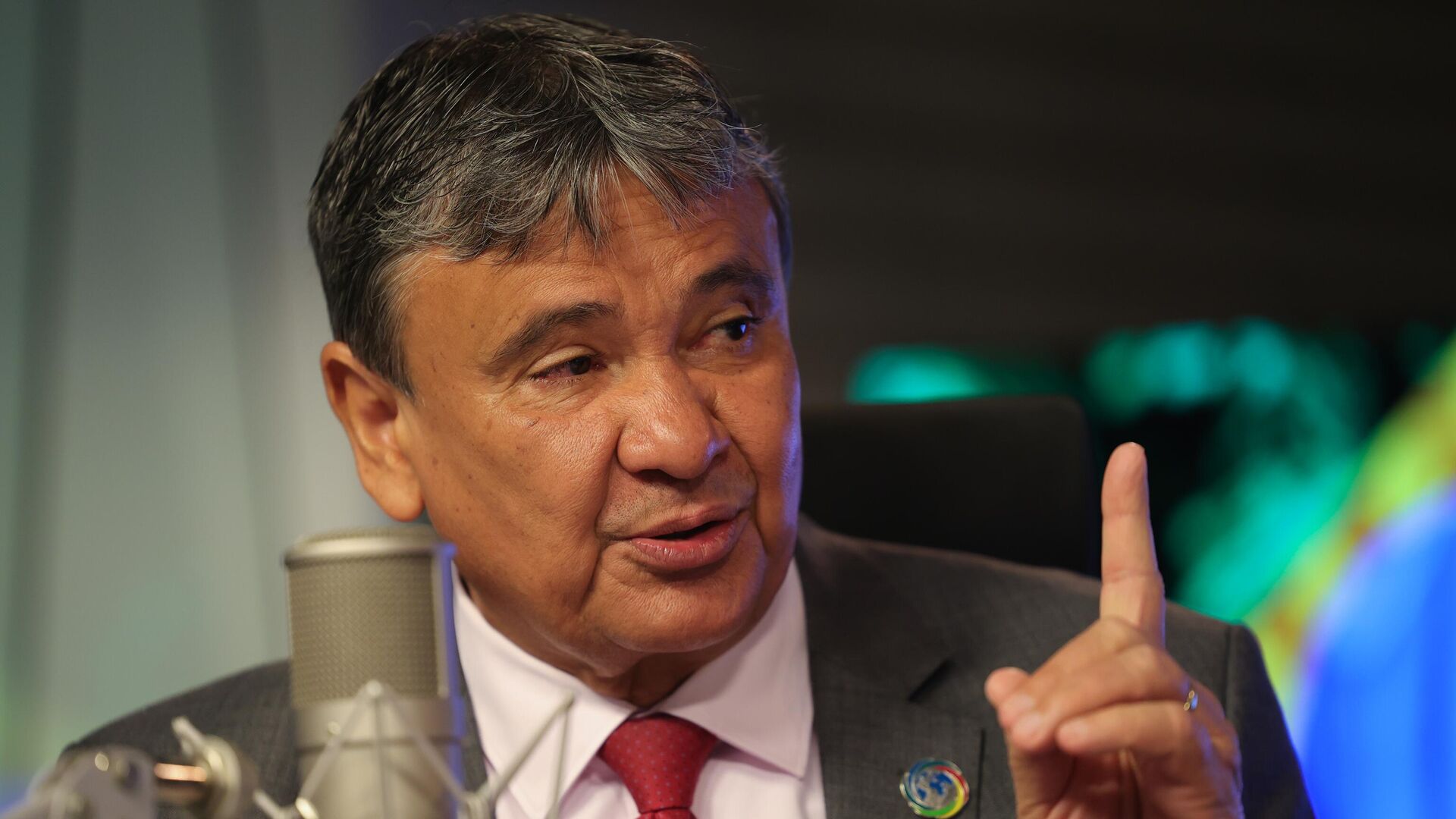 Ministro do Ministro do Desenvolvimento e Assistência Social, Família e Combate à Fome, Wellington Dias participa do programa Bom Dia, Ministro, em 7 de maio de 2025 - Sputnik Brasil, 1920, 06.06.2025