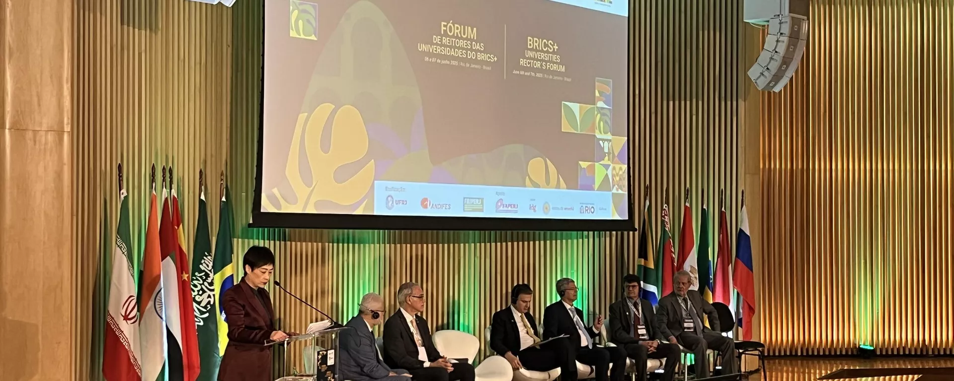 Reitores e representantes de universidades do BRICS participam de fórum que discute a integração das instituições. Rio de Janeiro, 6 de junho de 2025 - Sputnik Brasil, 1920, 06.06.2025