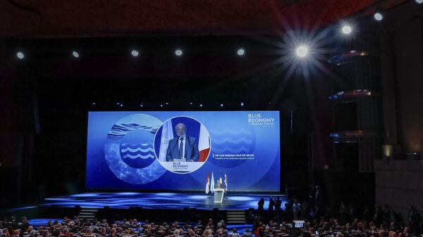 Lula discursa durante sessão de Encerramento do Fórum de Economia e Finanças Azuis. Mônaco, 8 de junho de 2025 - Sputnik Brasil