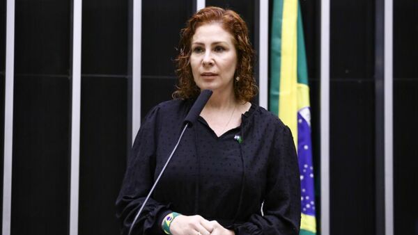 Deputada federal Carla Zambelli durante solenidade na Câmara dos Deputados - Sputnik Brasil
