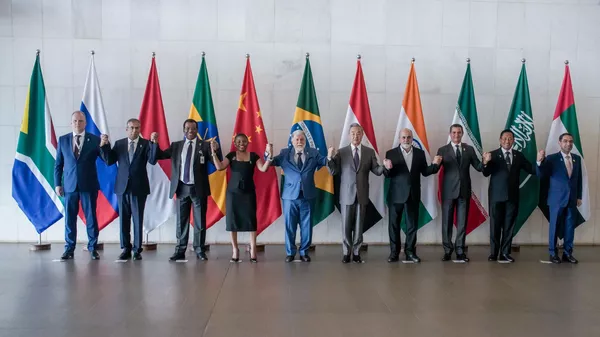 Representantes dos países do BRICS durante encontro de conselheiros de segurança nacional, em 30 de abril de 2025 - Sputnik Brasil