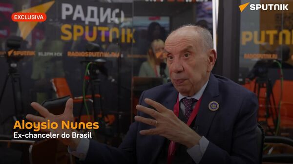 Relação Brasil-Rússia é sólida e baseada na complementaridade econômica, afirma ex-chanceler - Sputnik Brasil