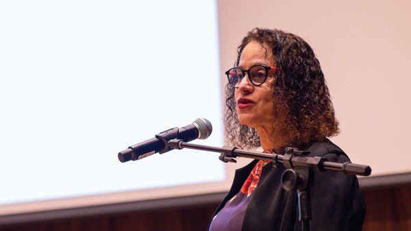 A ministra da Ciência, Tecnologia e Inovação, Luciana Santos, durante evento organizado pelo Banco Nacional de Desenvolvimento Econômico e Social (BNDES) no Rio de Janeiro. Brasil, 1º de julho de 2025 - Sputnik Brasil