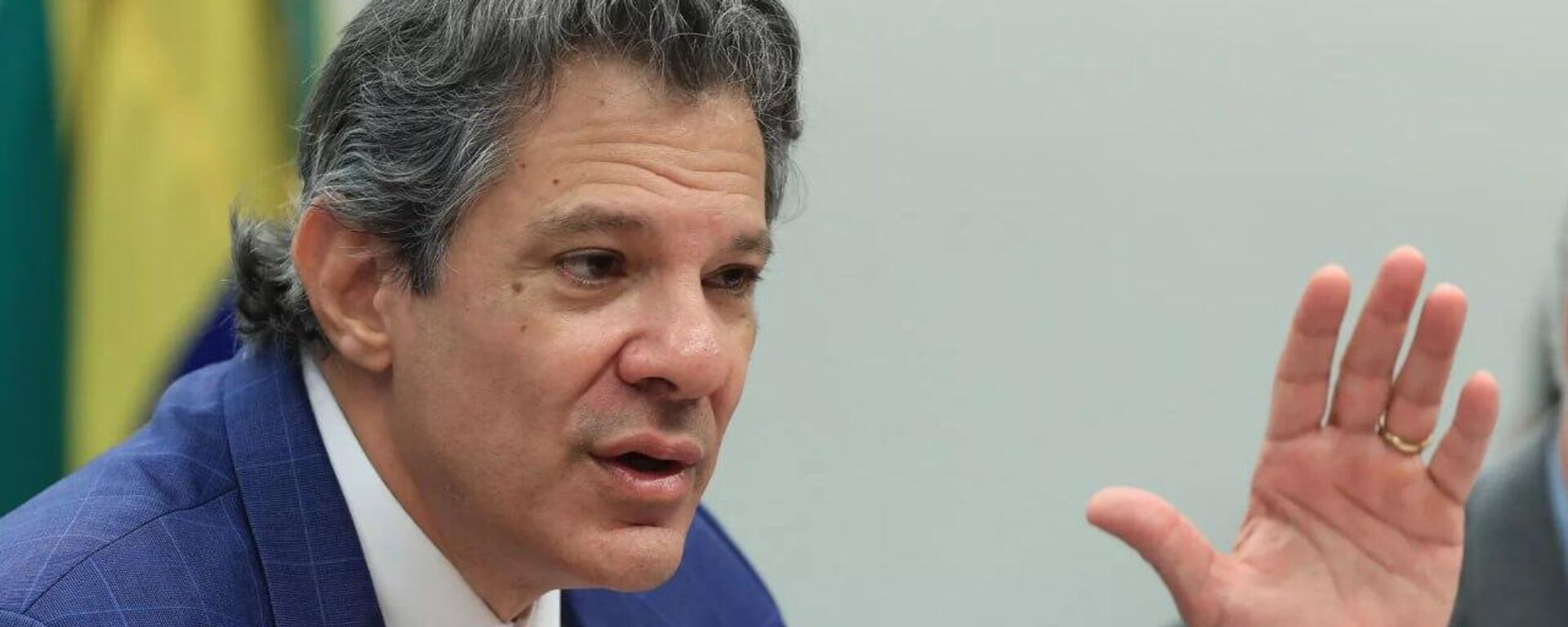 Haddad diz que país precisa cortar R$ 15 bilhões em gastos tributários para fechar contas - Sputnik Brasil, 1920, 01.07.2025
