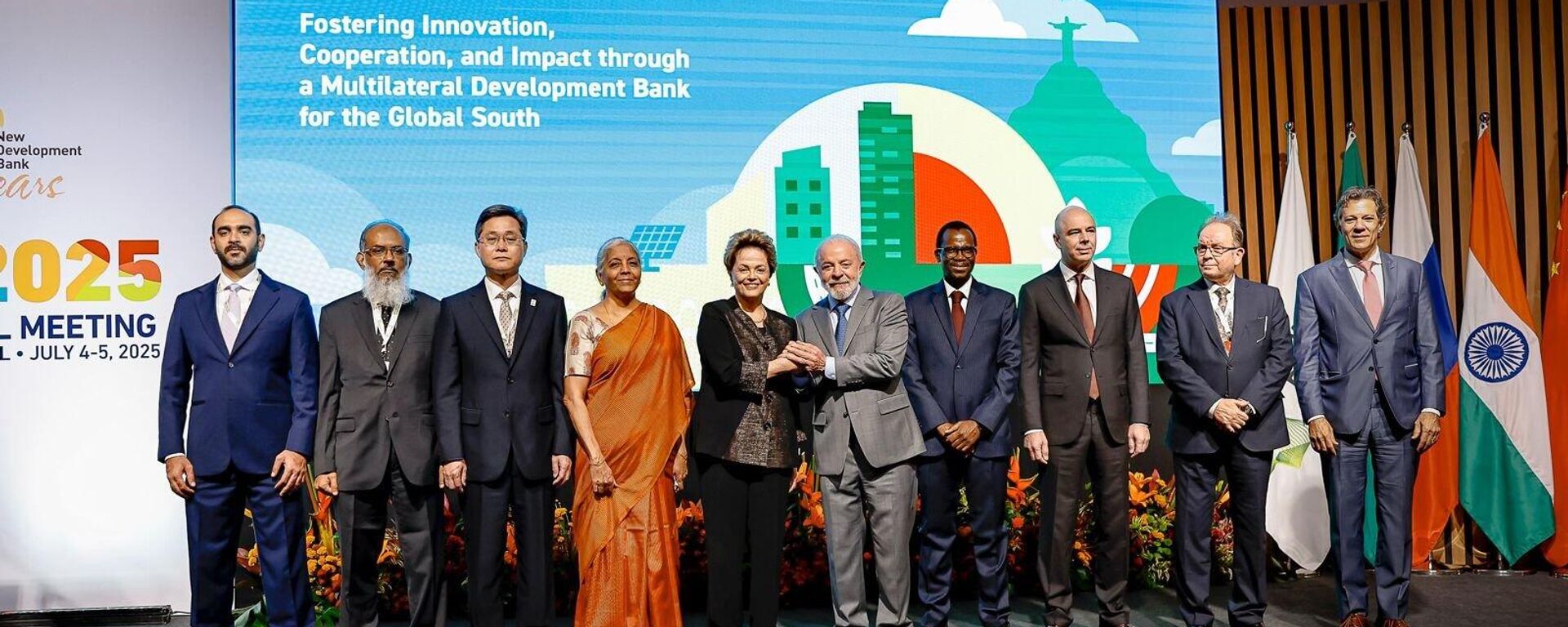 A reunião anual do Novo Banco de Desenvolvimento, o Banco do BRICS. Esta reunião antecede a cúpula que ocorrerá a partir de domingo - Sputnik Brasil, 1920, 04.07.2025