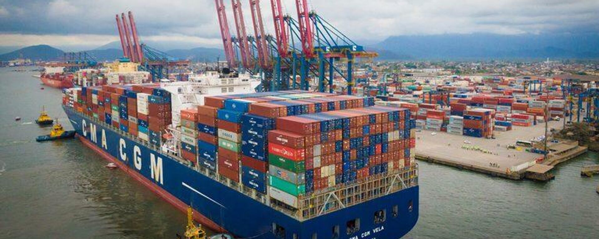 Navio de carga em porto brasileiro (foto de arquivo) - Sputnik Brasil, 1920, 12.09.2025