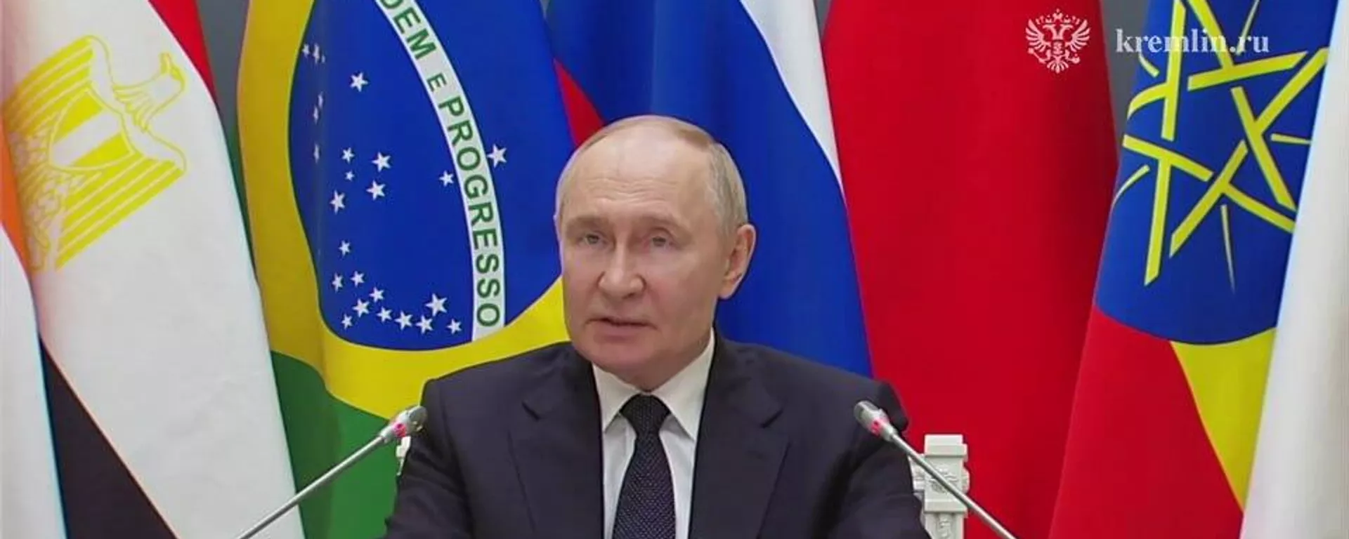 Presidente da Rússia, Vladimir Putin, fala por videoconferência sobre importância do BRICS. Rio de Janeiro, 6 de julho de 2025 - Sputnik Brasil, 1920, 06.07.2025