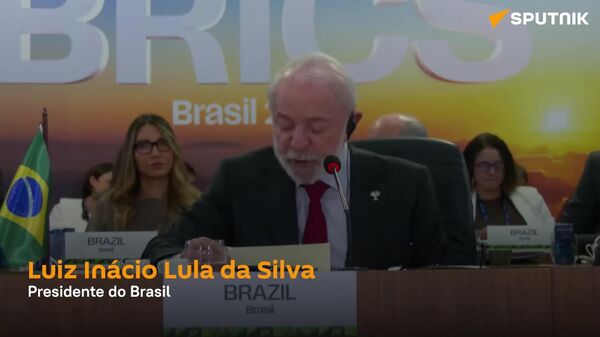 'BRICS no FMI deveria corresponder pelo menos a 25%', afirma Lula - Sputnik Brasil