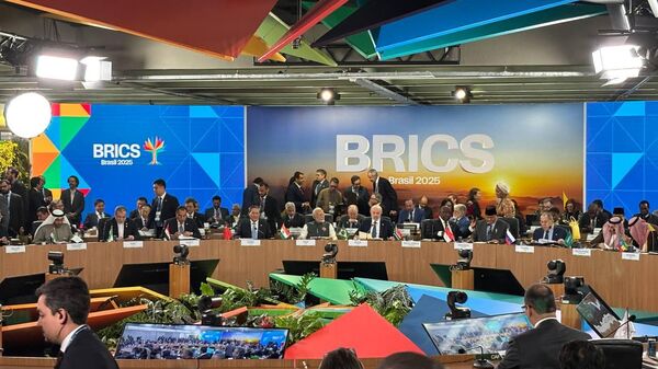 Segundo dia da Cúpula do BRICS no Rio de Janeiro tem discurso do presidente do Brasil, Luiz Inácio Lula da Silva. Brasil, 7 de julho de 2025 - Sputnik Brasil