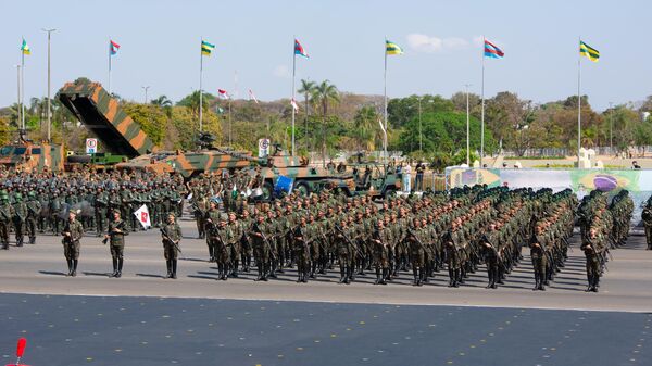 Militares do Exército Brasileiro perfilados durante celebrações do Dia do Soldado, em 25 de agosto de 2023 - Sputnik Brasil