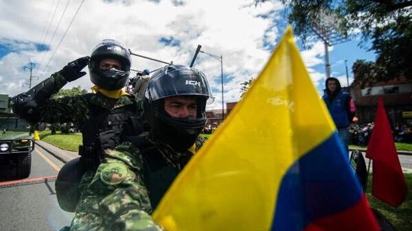 Ucrânia envia grande número de mercenários colombianos à região de Sumy para manter a linha do front - Sputnik Brasil
