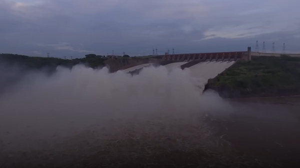 Energia de Itaipu na mira dos EUA: pressão tensiona relação Brasil × Paraguai - Sputnik Brasil