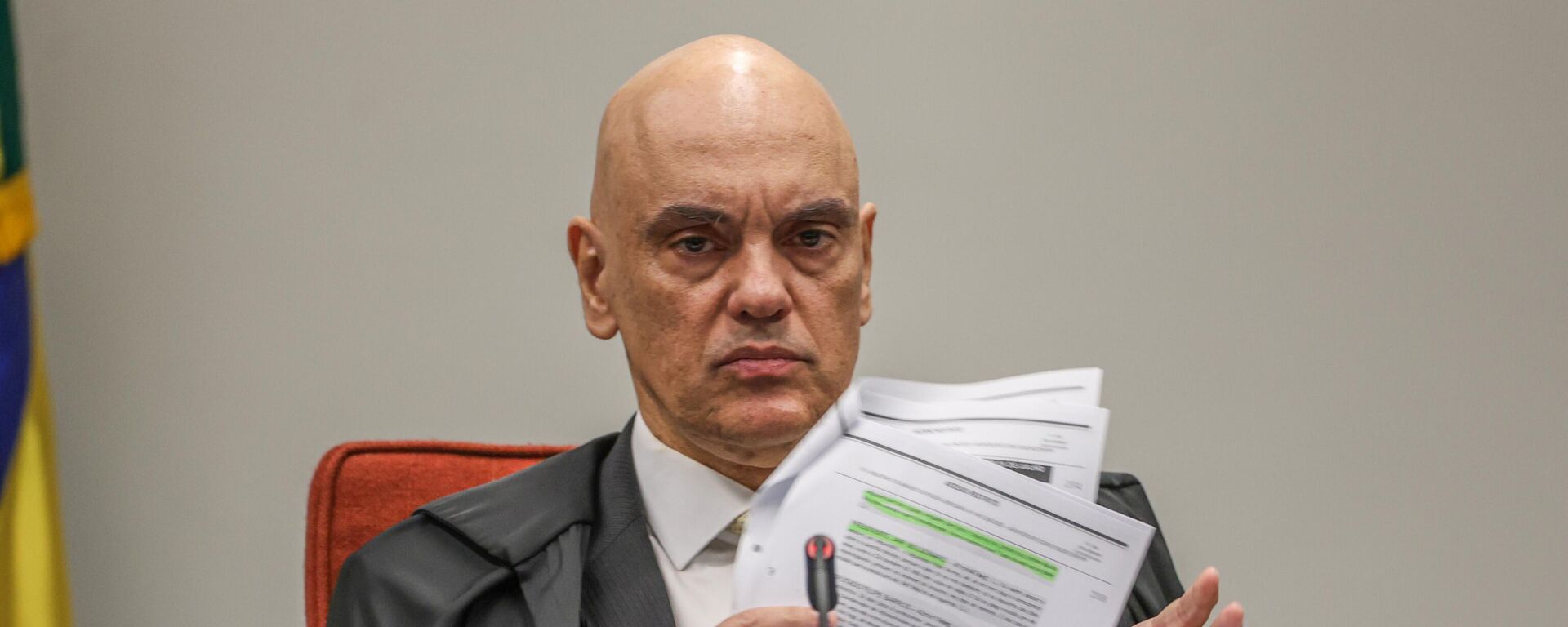 Alexandre de Moraes durante oitiva com réus de inquérito que apura tentativa de golpe de Estado - Sputnik Brasil, 1920, 19.07.2025