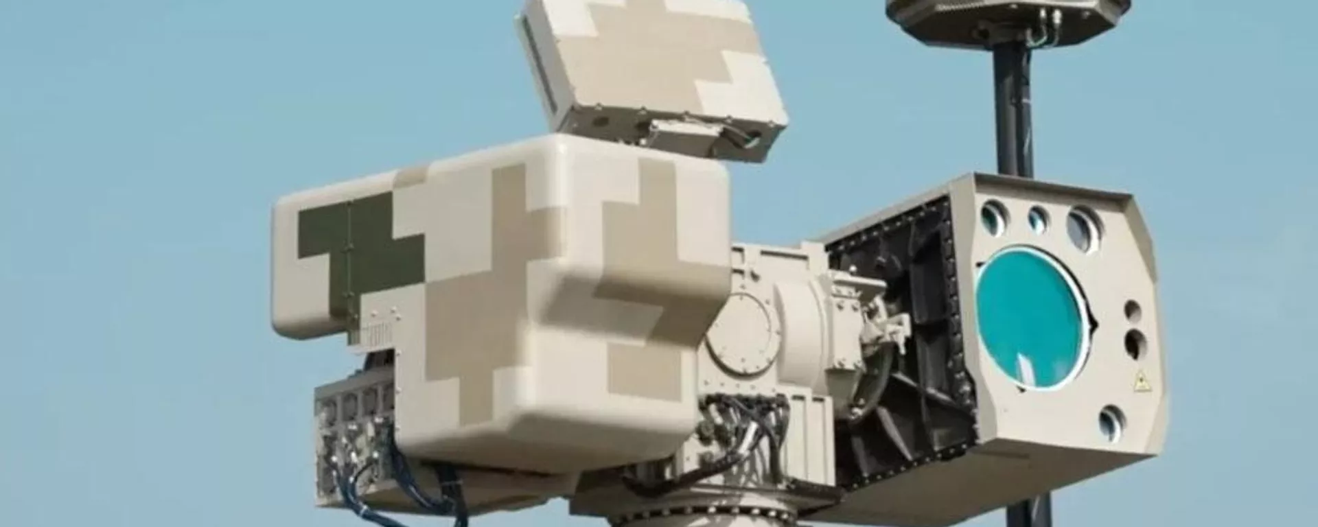 China apresenta espectro completo de tecnologia de drones em exercício de controle de fronteira. A simulação apresenta a mais recente arma antilaser OW-5, dispositivos táticos especiais de combate e a gama completa da série Flying Dragon da Norinco - Sputnik Brasil, 1920, 22.07.2025