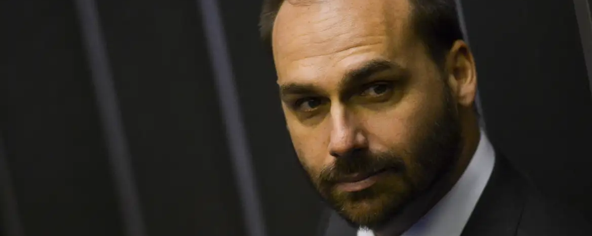 O deputado federal Eduardo Bolsonaro durante sessão no Congresso Nacional, em Brasília (DF) - Sputnik Brasil, 1920, 16.09.2025