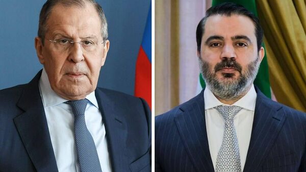 Síria está interessada na participação da Rússia na restauração da república, diz MRE sírio - Sputnik Brasil