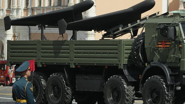 Drone de tipo Geran russo em Moscou. - Sputnik Brasil