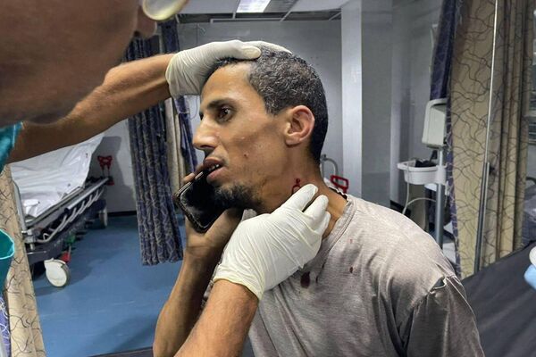 ‼ Um funcionário morreu e outros três ficaram feridos na manhã de domingo (3), no horário local, quando forças israelenses bombardearam a sede da Sociedade do Crescente Vermelho Palestino em Khan Yunis - Sputnik Brasil