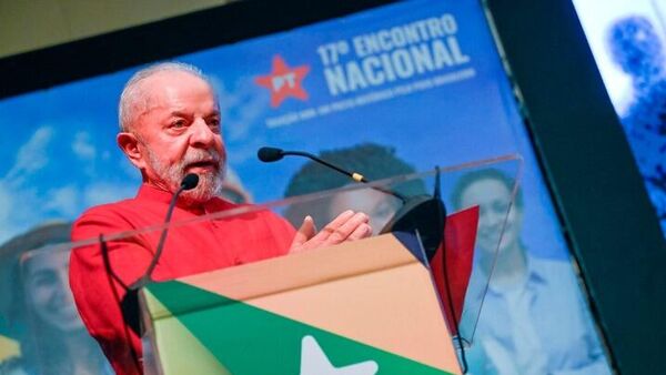 O presidente do Brasil, Luiz Inácio Lula da Silva, durante evento do PT, em Brasília. 3 de agosto de 2025. - Sputnik Brasil