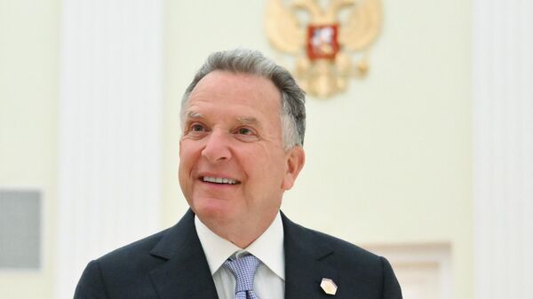 O enviado especial presidencial dos EUA, Steve Witkoff durante reunião com o presidente russo, Vladimir Putin, em 25 de abril de 2025 O enviado especial presidencial dos EUA, Steve Witkoff durante reunião com o presidente russo, Vladimir Putin, em 25 de abril de 2025 - Sputnik Brasil