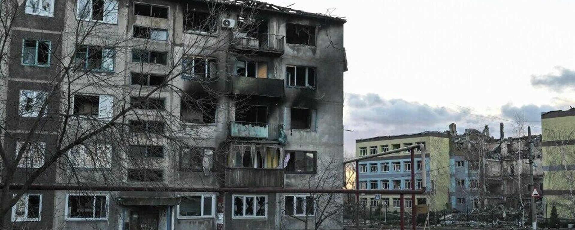 Forças ucranianas atiraram em civis que fugiam da cidade de Chasov Yar, diz autoridade russa - Sputnik Brasil, 1920, 06.08.2025