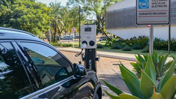 Programa Carro Sustentável impulsiona vendas de veículos 0 km, que sobem 16,7% - Sputnik Brasil