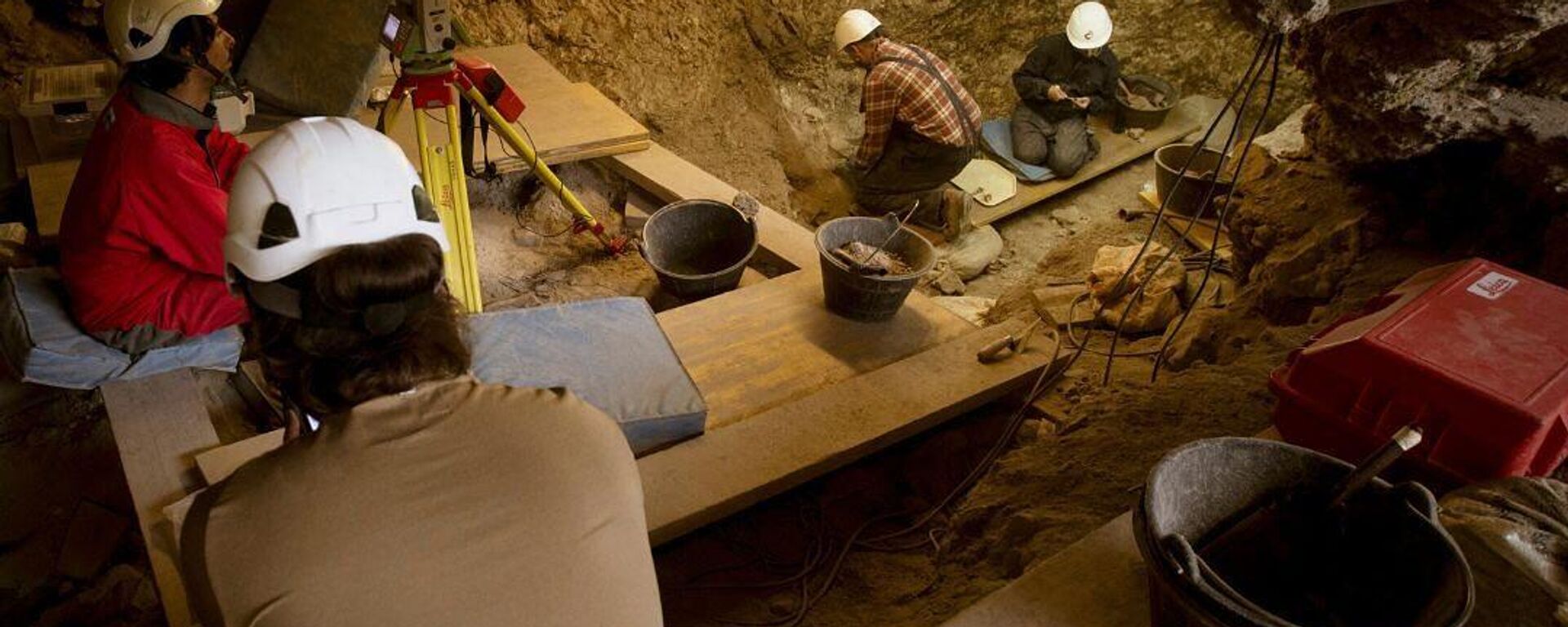 Trabalhos de escavação arqueológica no sítio El Mirador - Sputnik Brasil, 1920, 08.08.2025