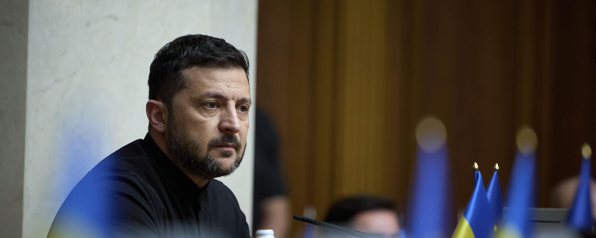 Vladimir Zelensky participa da sessão parlamentar em Kiev. Ucrânia, 17 de julho de 2025 - Sputnik Brasil, 1920, 25.08.2025