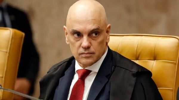 Moraes solicita a Zanin definição de data para julgamento de Bolsonaro por suposta trama golpista - Sputnik Brasil