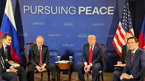 Governador do Alasca diz que seu país está otimista com a cúpula Rússia-EUA - Sputnik Brasil