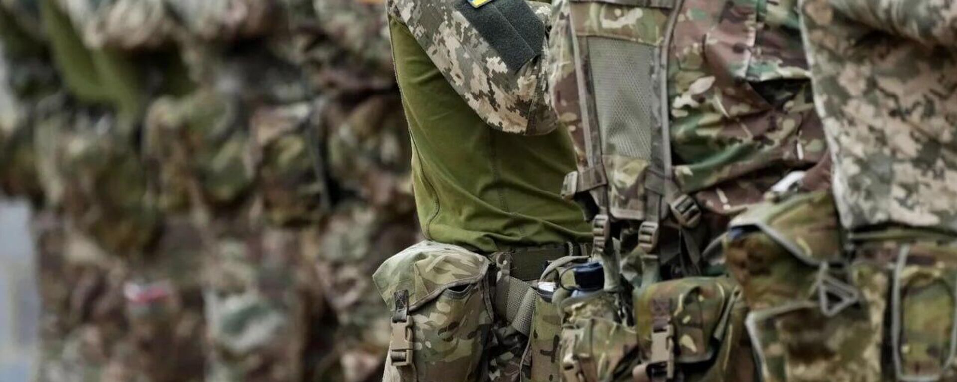 Muitos dos mercenários colombianos querem abandonar serviço militar na Ucrânia, diz analista - Sputnik Brasil, 1920, 16.09.2025